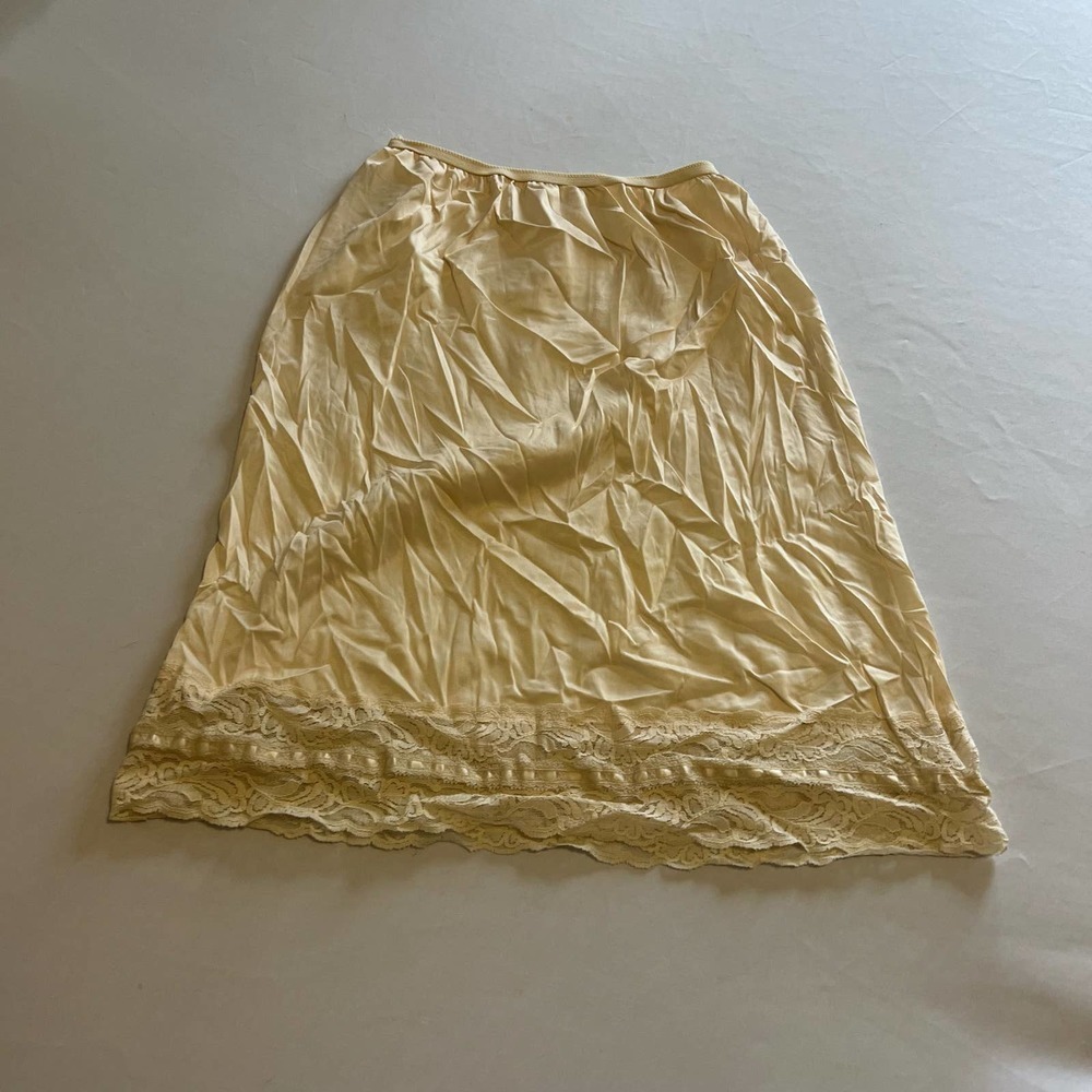 Vintage Komar cream off white lace trim midi slip S